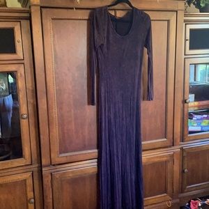 Cotton/spender dress.  Distressed purple.